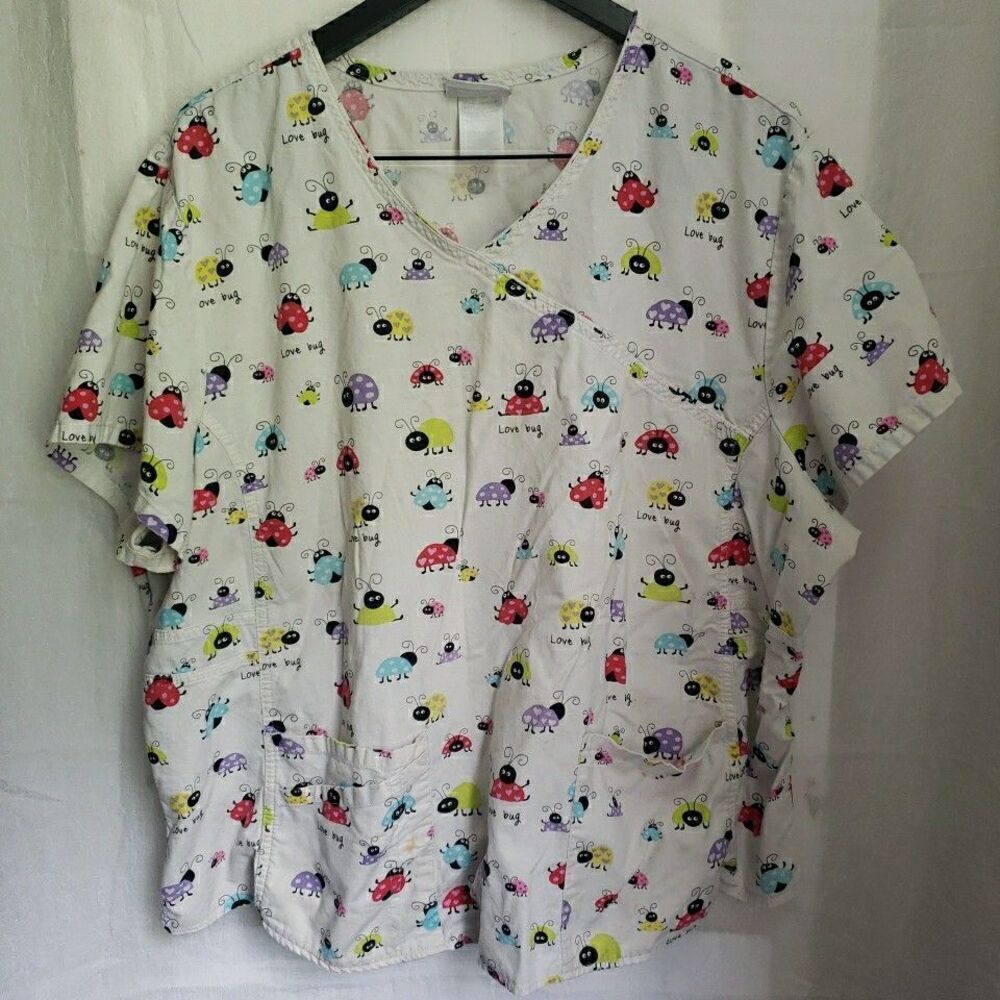 Scrubstar Scrub Top Ladybug Scrubs Love Bug Medical Vet Dental Women's XL *FLAW